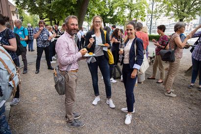 Angeregte Gespräche an der Delegiertenversammlung 2024