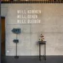 Le hall d'entrée du Zusammen-h-alt est spacieux et moderne.